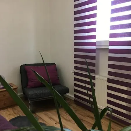 Wunderschoene Altbauwohnung *