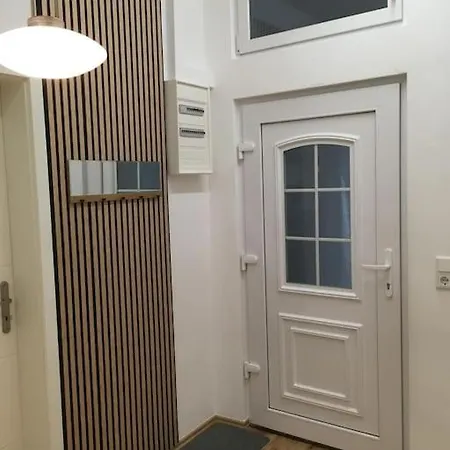 Wunderschoene Altbauwohnung *