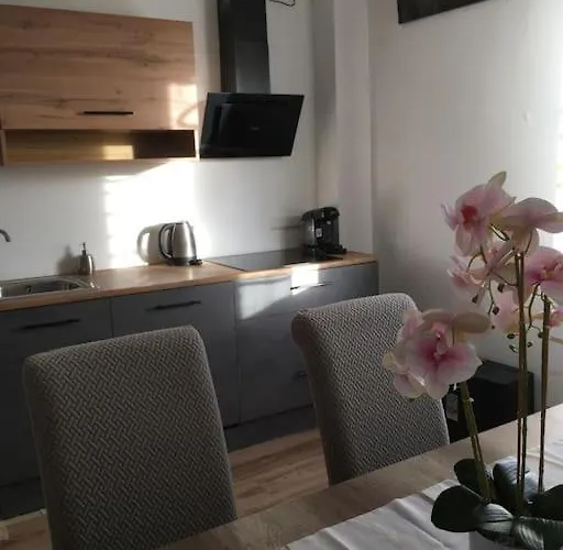 Wunderschoene Altbauwohnung Lejlighed